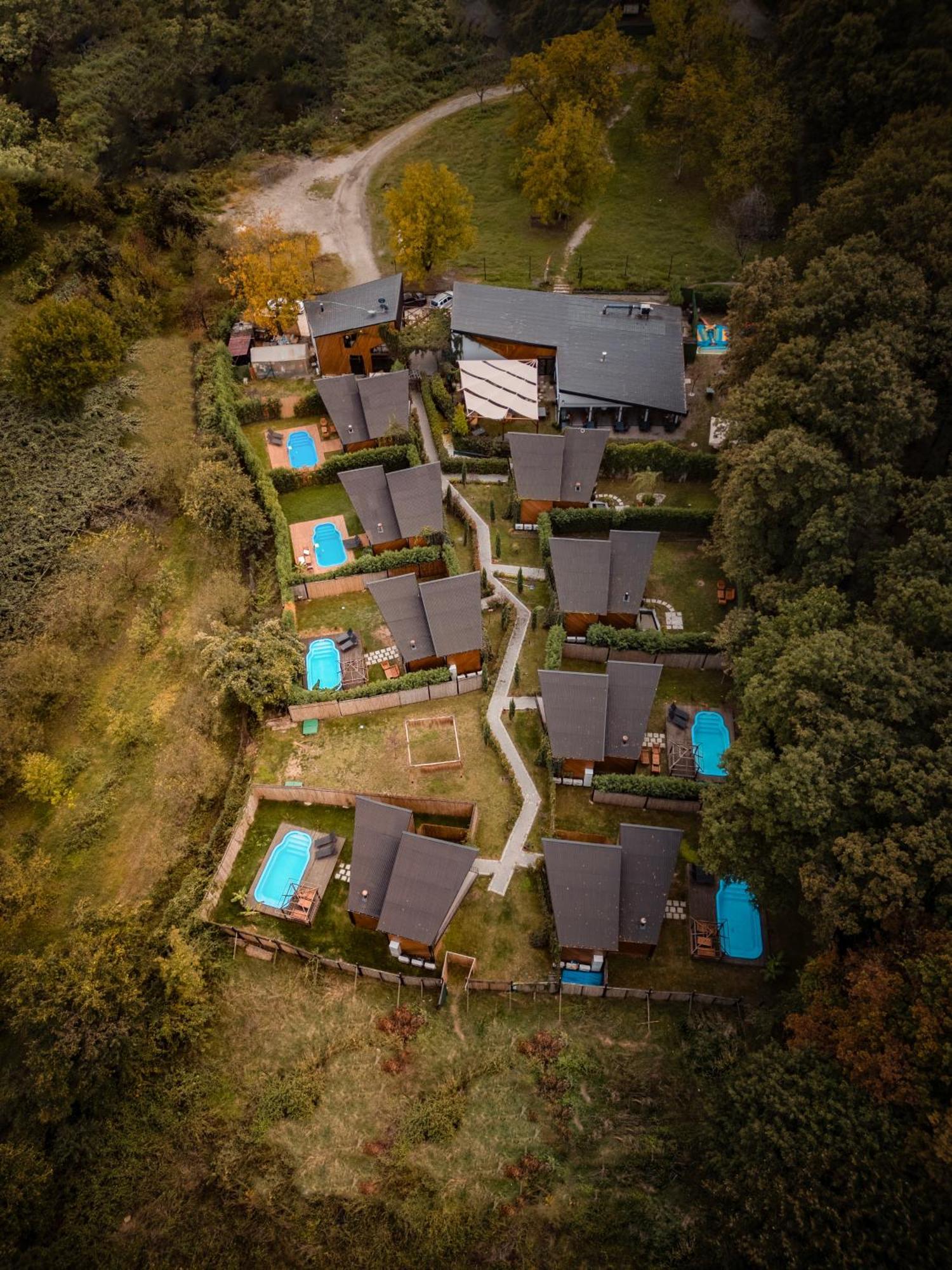 Backyard Sapanca Hotel Exterior photo